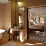 Southern Africa Highlights Bedroom-Villa-Amizade